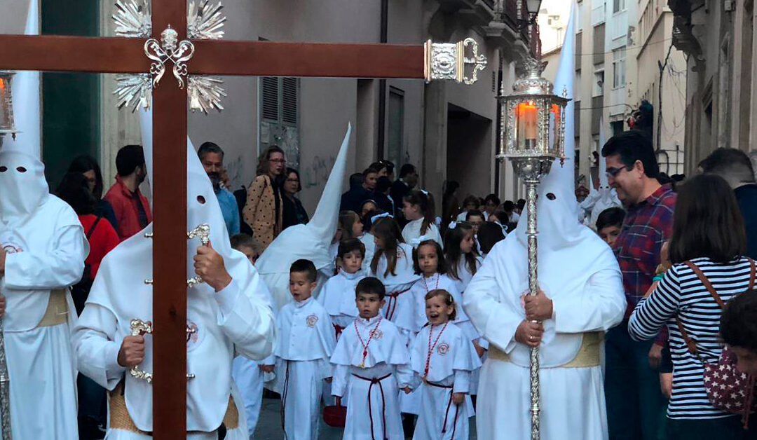 AMPLIACIÓN DEL PLAZO: Reparto de túnicas y papeletas de sitio para el Domingo de Ramos de 2022